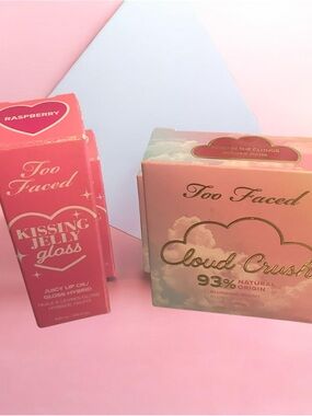 Too Faced Kissing Jelly Gloss & Cloud Crush Palette bundle new